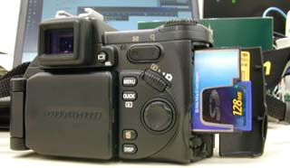 COOLPIX E5700 に搭載